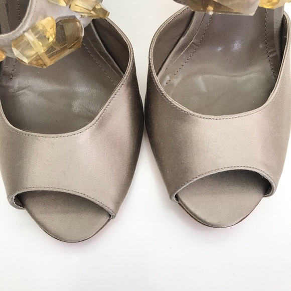 Burberry Citrine Crystal Satin Peep Toe Heels 41 - Picture 2 of 16